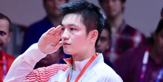 韩国乒乓球队绝杀法国乒乓球队，樊振东三分雨点燃全场