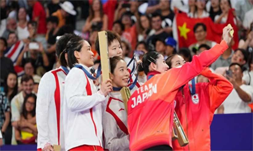 一场经典之战！羽毛球点燃球迷热情