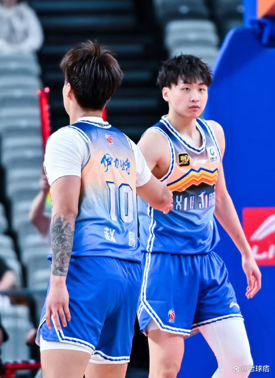 新疆队碾压热火，布克惊艳四座