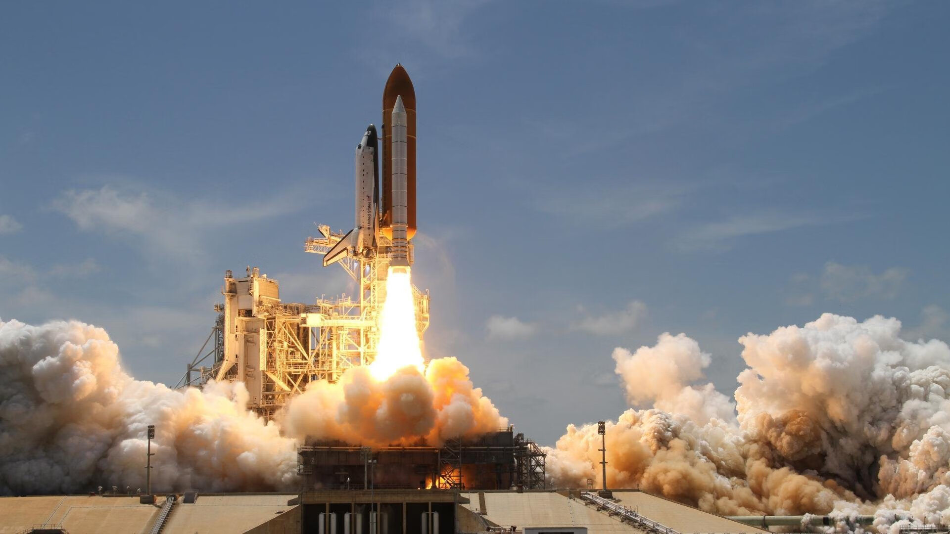 掘金王牌空降夏洛特 约基奇化身黄蜂雇佣兵破马刺